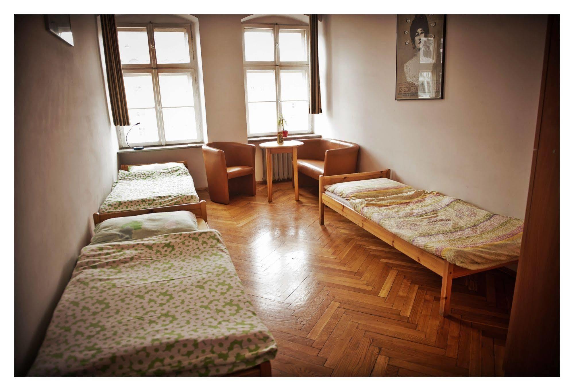 Hostel Bemma - Ozonowane Pokoje Wroclaw Exterior photo